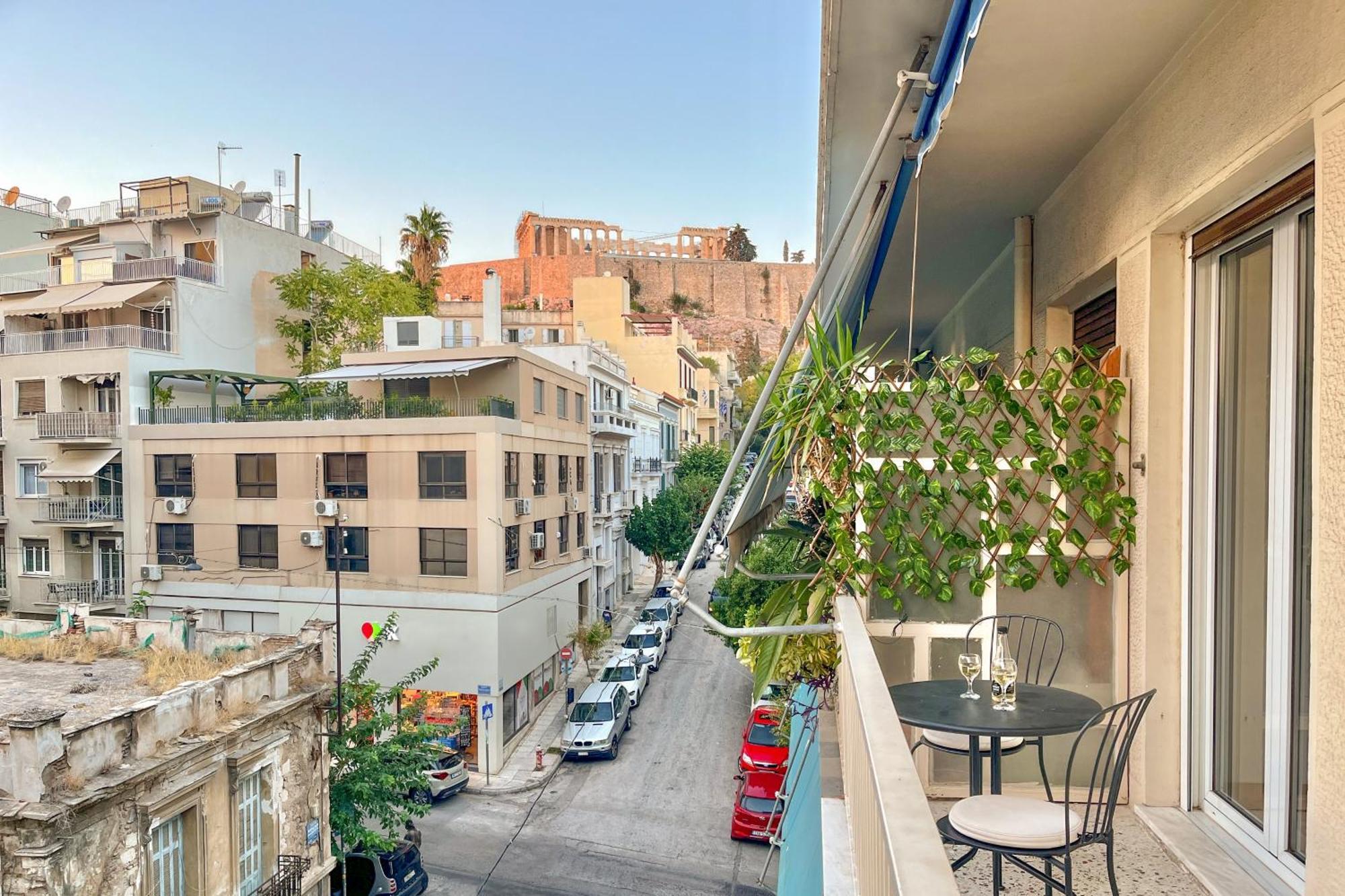 Close Acropolis View 3 Bd Apartament